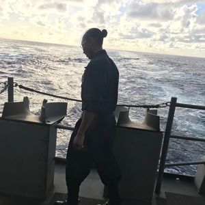 Meet your Posher, Domonique